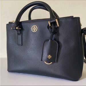 🌸Tory Burch Black Robinson Double Zip Leather Bag